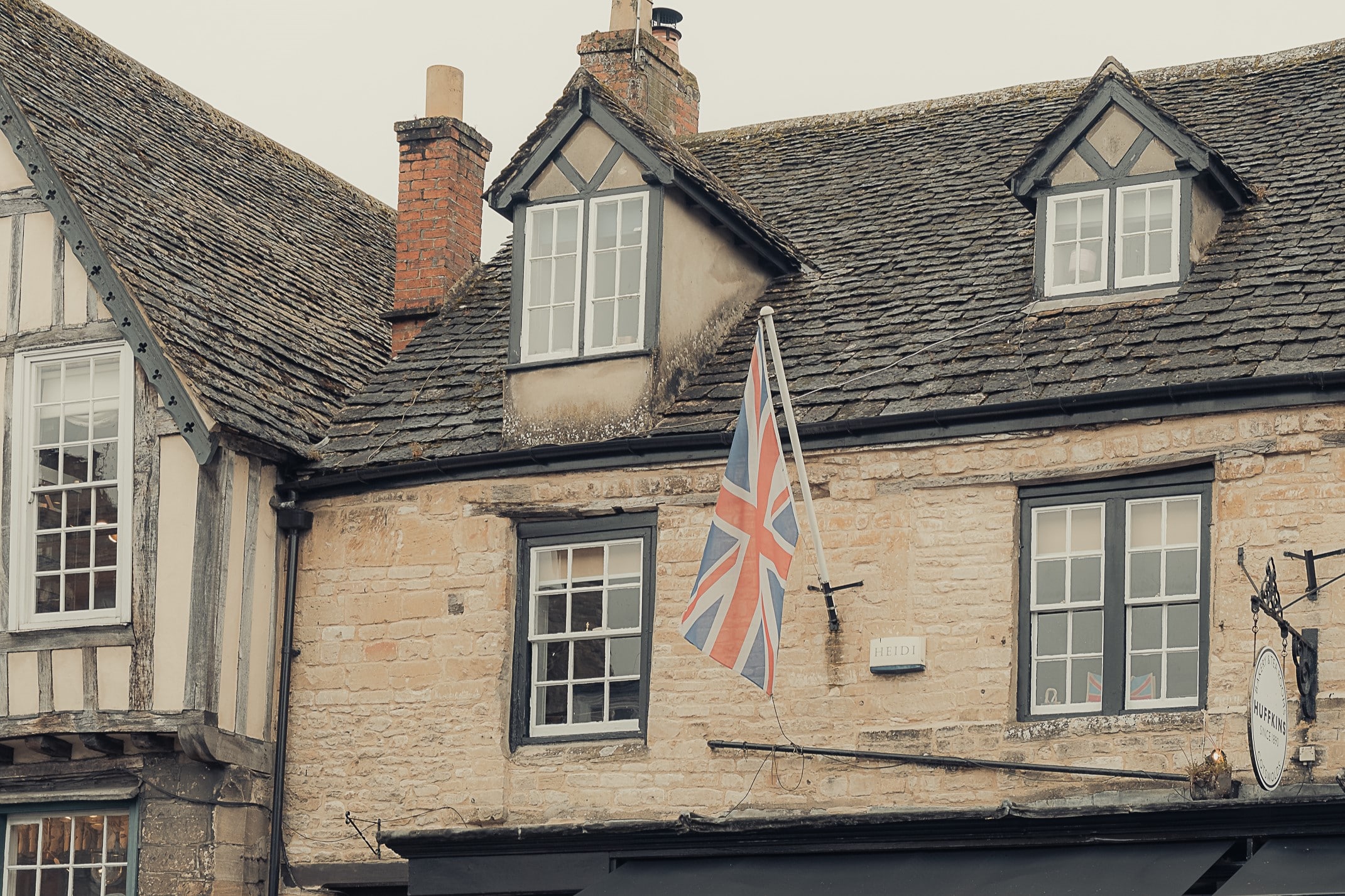 Jennifer Peral | La importancia de las imágenes para la sostenibilidad turística